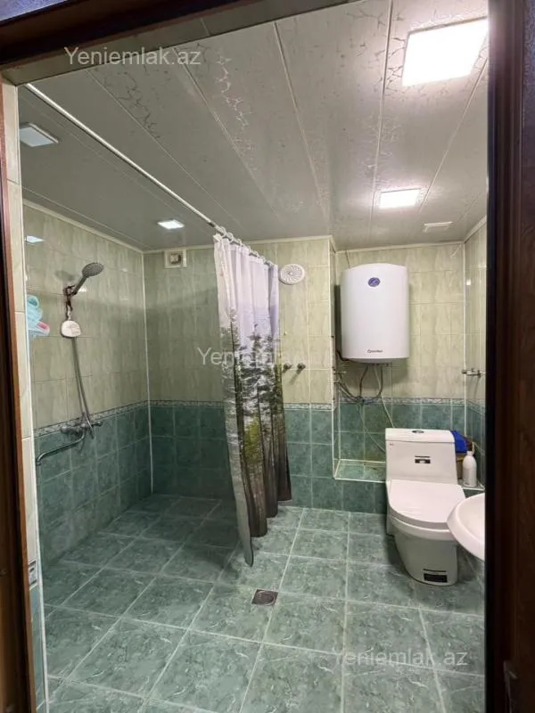 Satılır 2 otaqlı yeni tikili 80 m²