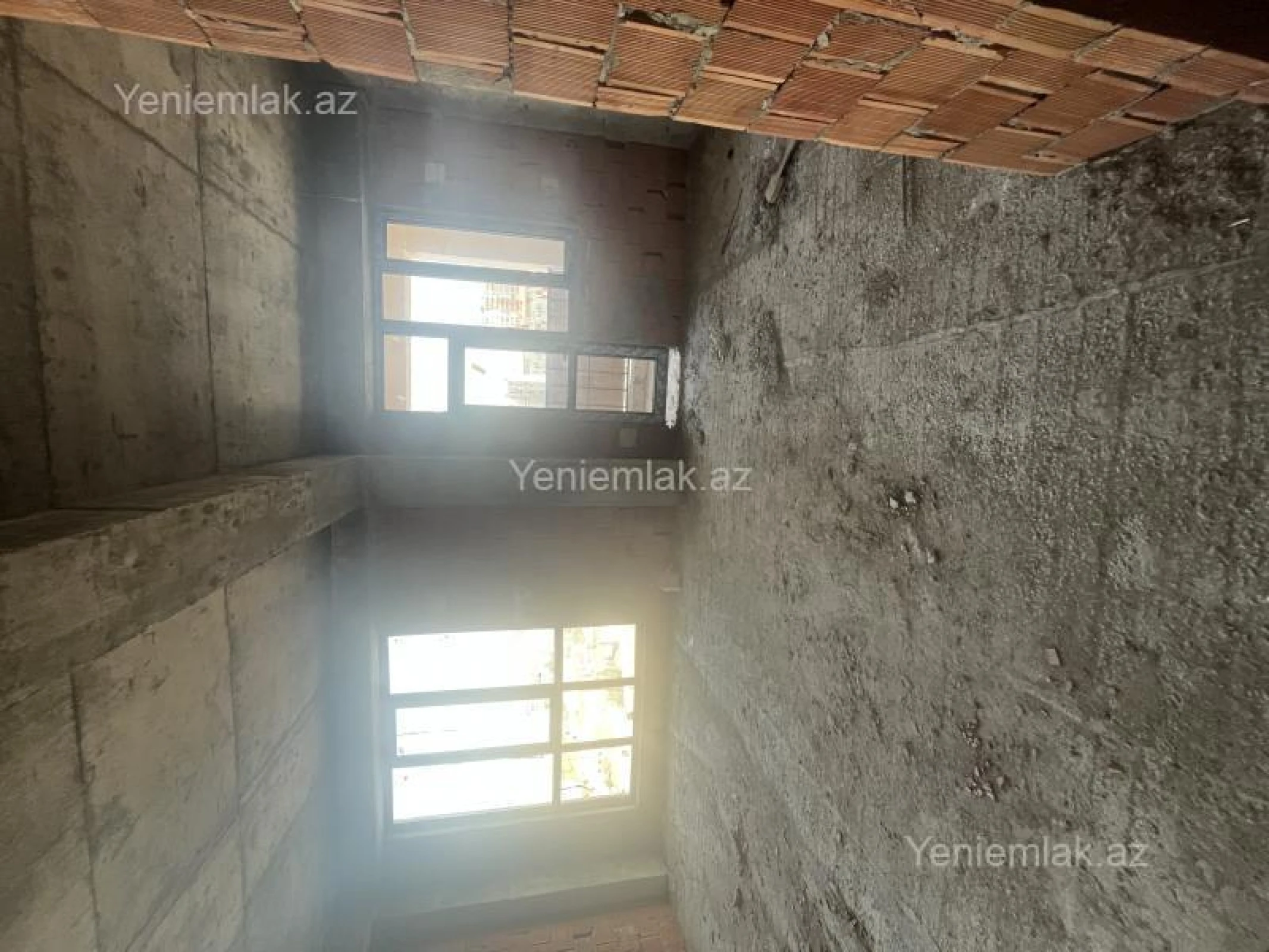 Satılır 2 otaqlı yeni tikili 79 m²