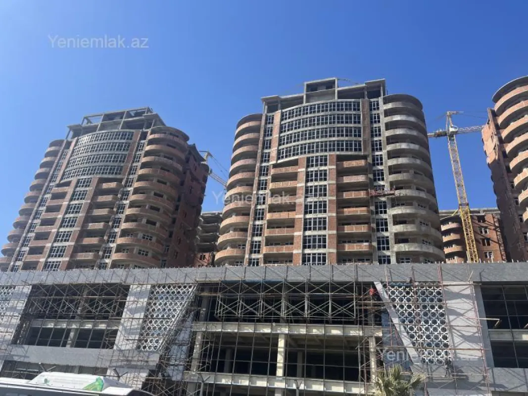 Satılır 2 otaqlı yeni tikili 79 m²