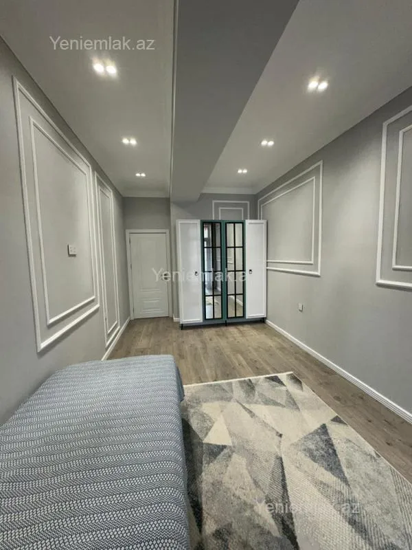 Satılır 3 otaqlı yeni tikili 95 m²
