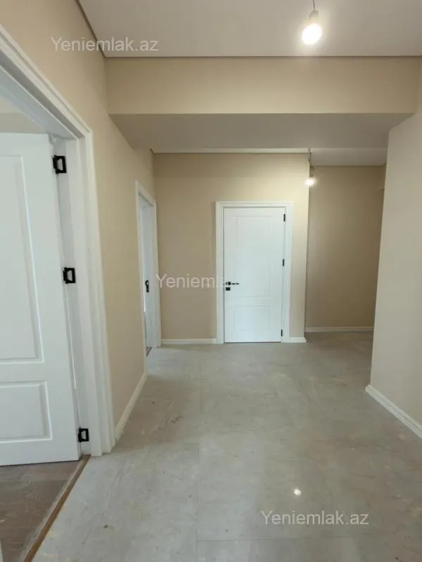 Satılır 2 otaqlı yeni tikili 64 m²