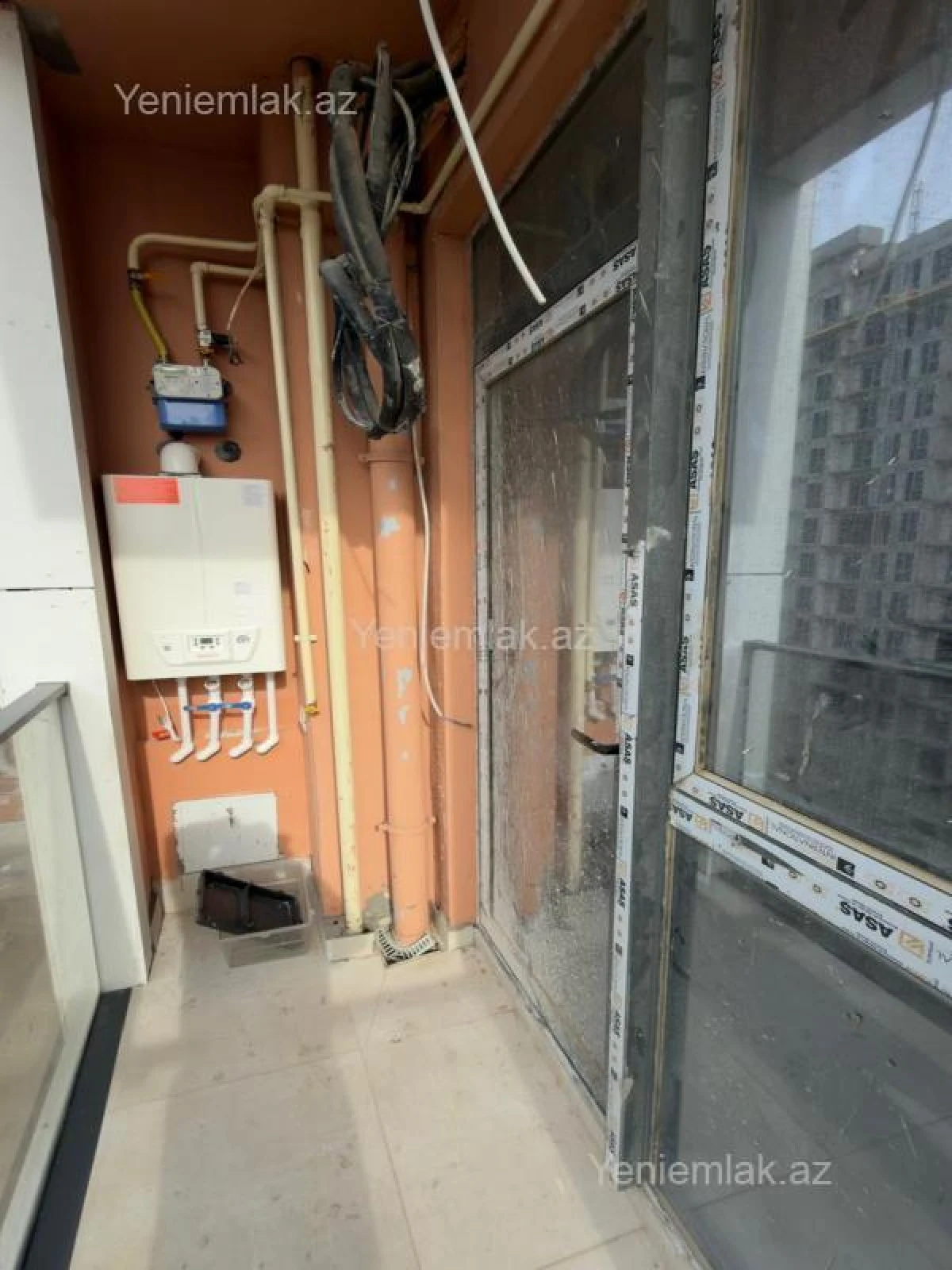 Satılır 2 otaqlı yeni tikili 64 m²