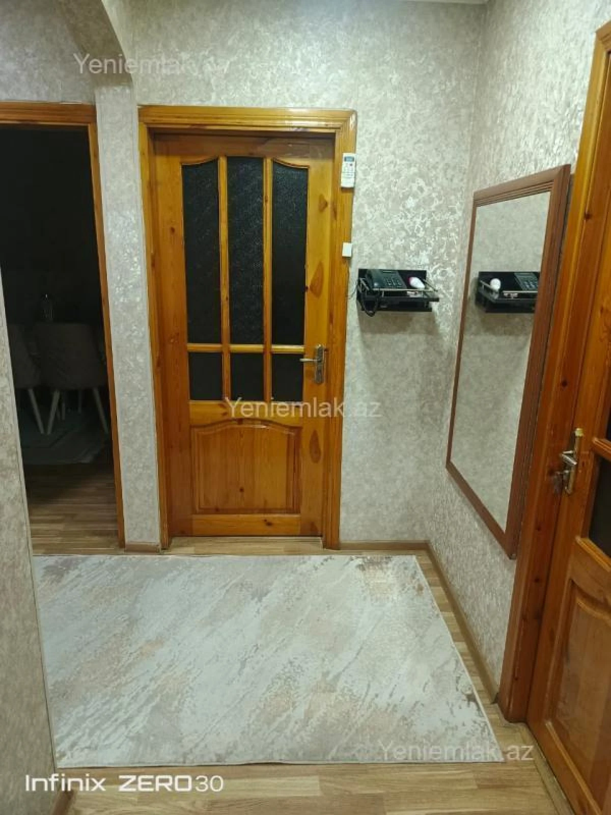 Satılır 3 otaqlı köhnə tikili 83 m²