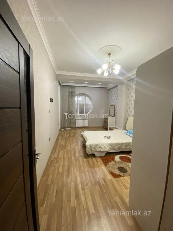 Satılır 2 otaqlı yeni tikili 64 m²
