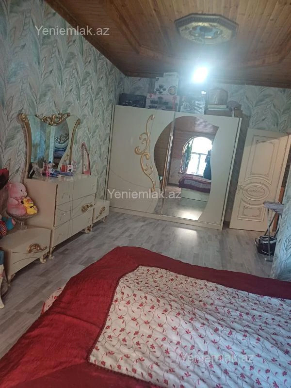 Satılır 3 otaqlı yeni tikili 76 m²