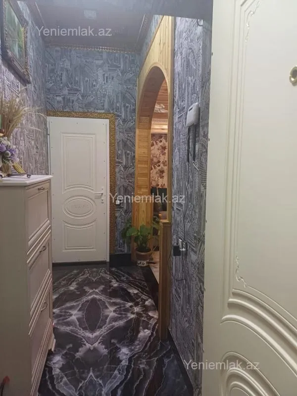 Satılır 3 otaqlı yeni tikili 76 m²