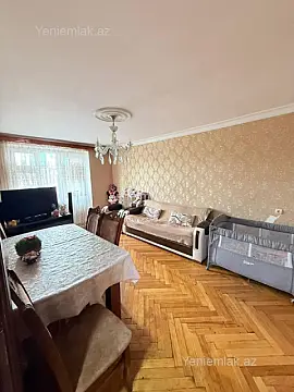 Satılır 3 otaqlı köhnə tikili 65 m²