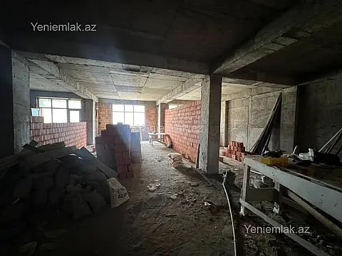 Satılır 4 otaqlı yeni tikili 250 m²