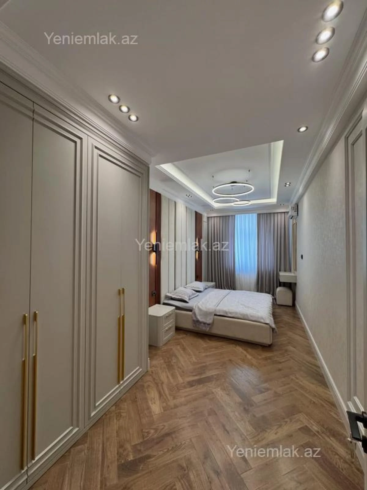 Satılır 4 otaqlı yeni tikili 165 m²