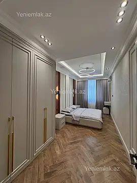 Satılır 4 otaqlı yeni tikili 165 m²