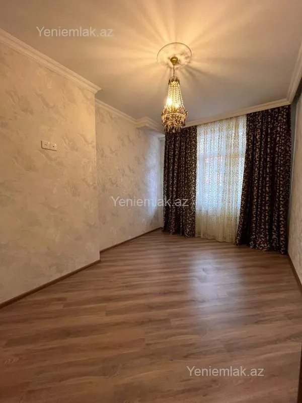Satılır 2 otaqlı yeni tikili 60 m²