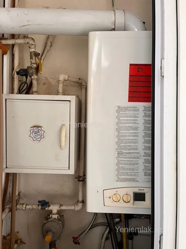 Satılır 2 otaqlı yeni tikili 60 m²