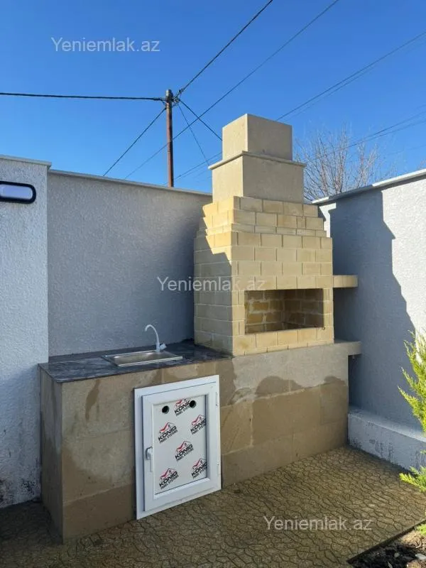 Satılır 4 otaqlı həyət evi 150 m²