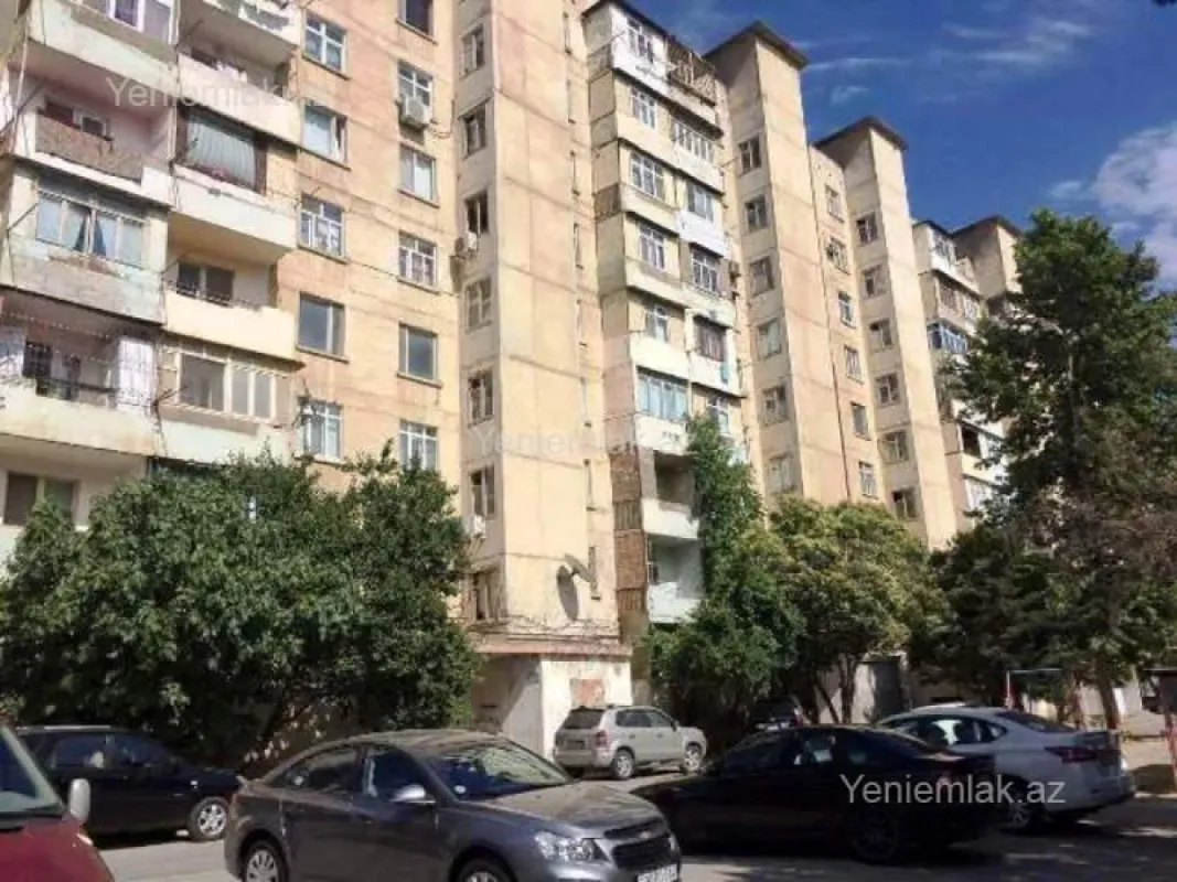 Satılır 3 otaqlı köhnə tikili 55 m²