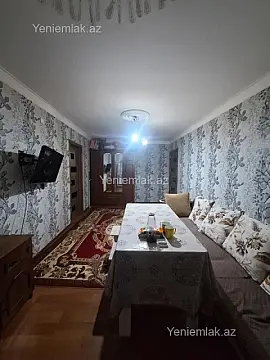 Satılır 2 otaqlı köhnə tikili 48 m² — Sumqayıt, 8-ci mikrorayon 2 otaq 48.00 m²