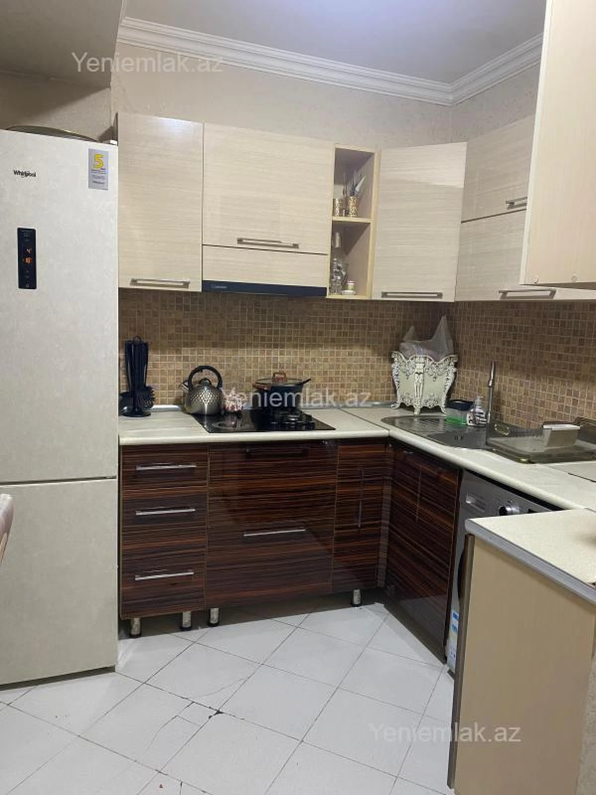 Satılır 2 otaqlı yeni tikili 65 m²