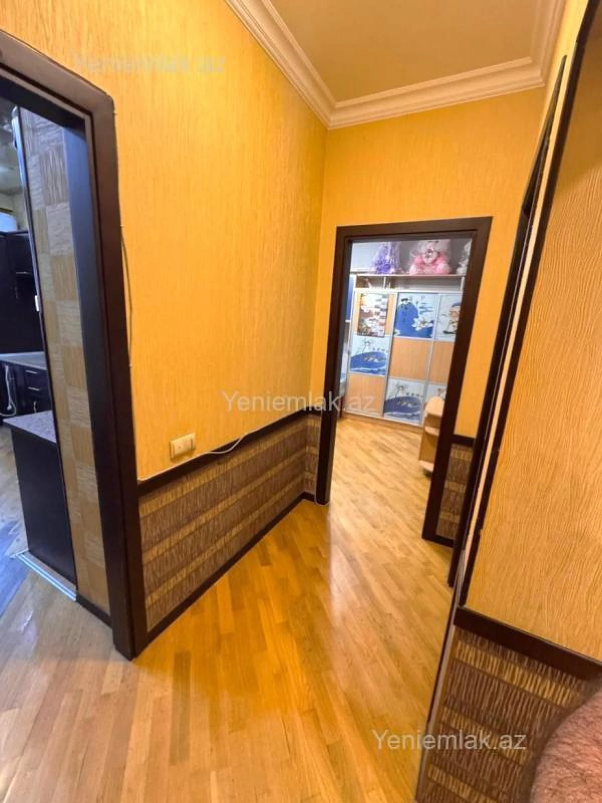 Satılır 3 otaqlı yeni tikili 110 m²