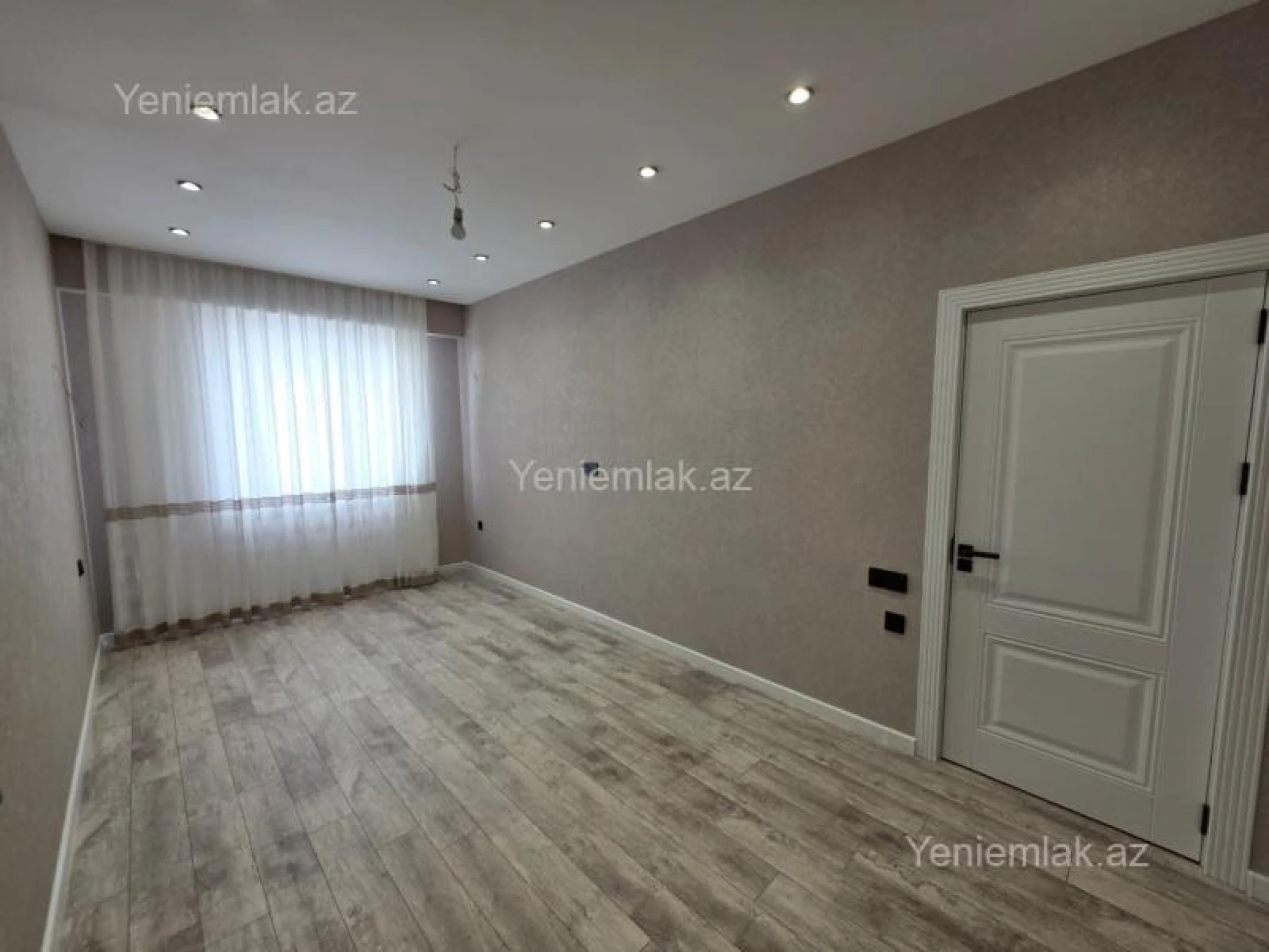 Satılır 3 otaqlı yeni tikili 114 m²