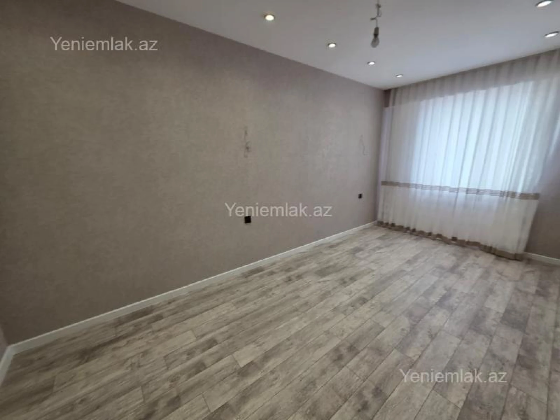 Satılır 3 otaqlı yeni tikili 114 m²