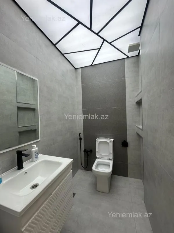 Satılır 3 otaqlı yeni tikili 114 m²
