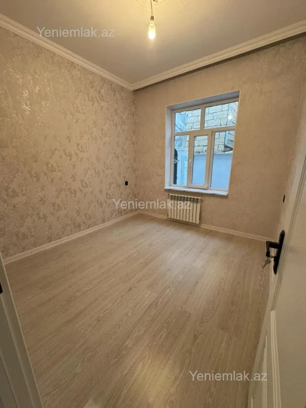 Satılır 4 otaqlı həyət evi 120 m²