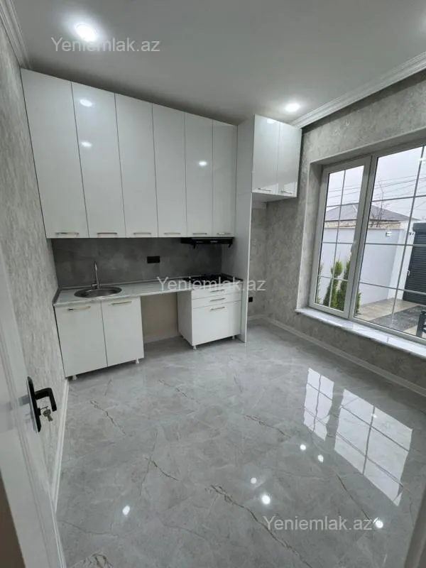 Satılır 4 otaqlı həyət evi 120 m²