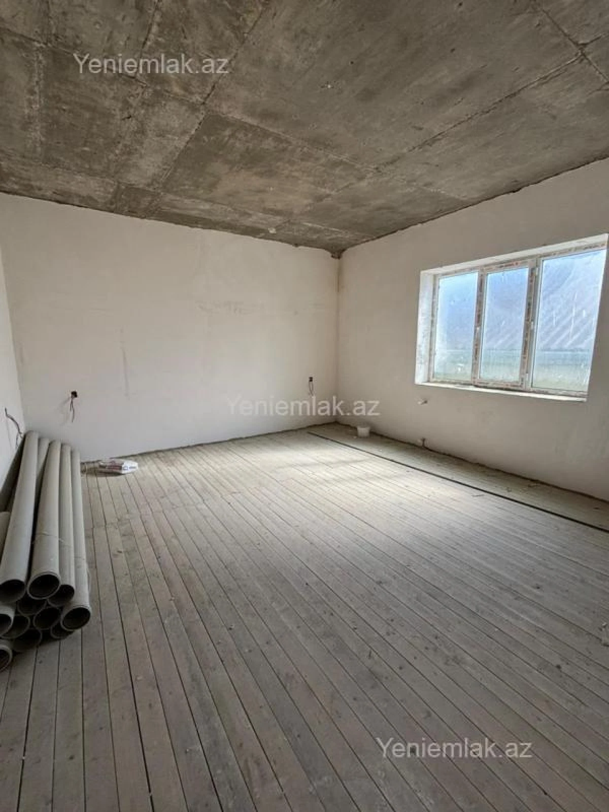 Satılır 4 otaqlı həyət evi 210 m²