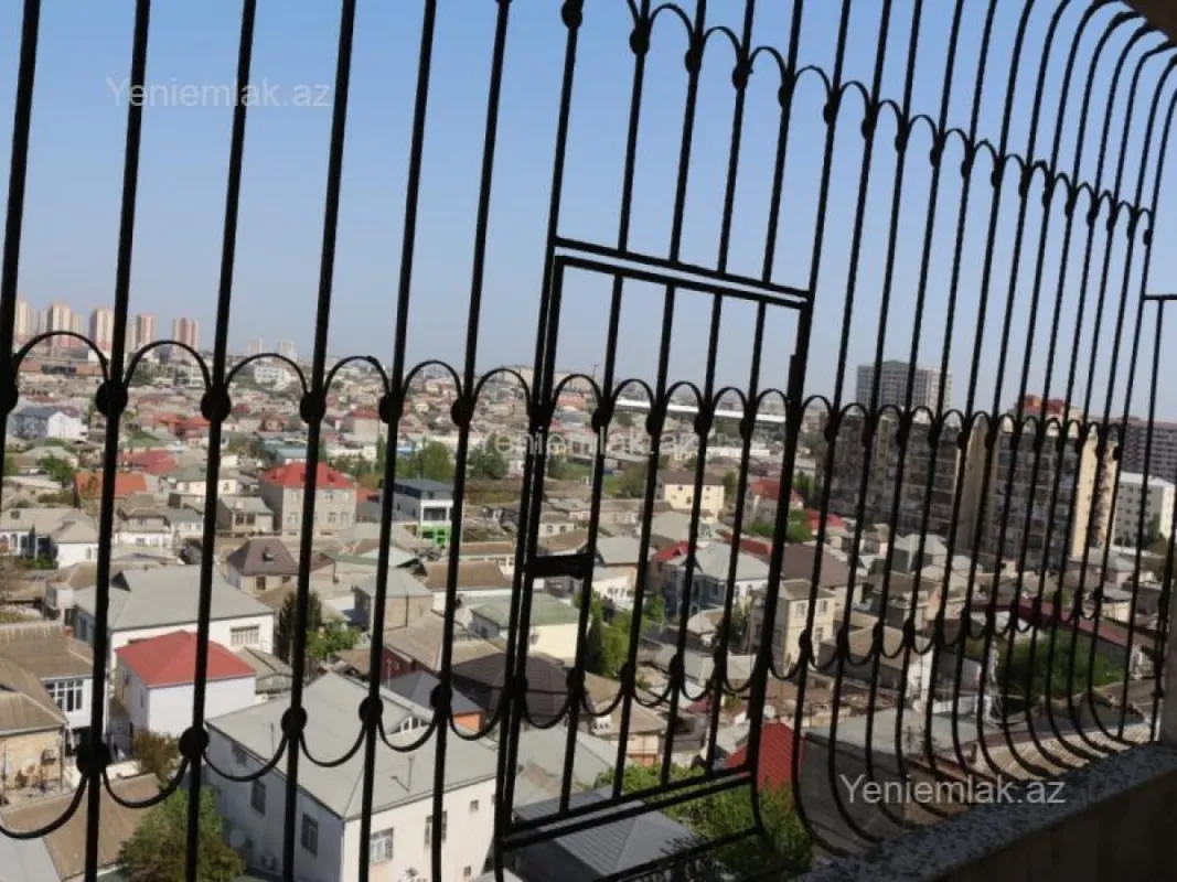 Satılır 3 otaqlı yeni tikili 135 m²