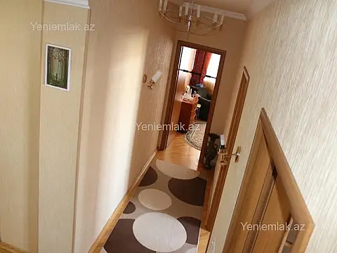 Satılır 3 otaqlı yeni tikili 135 m²