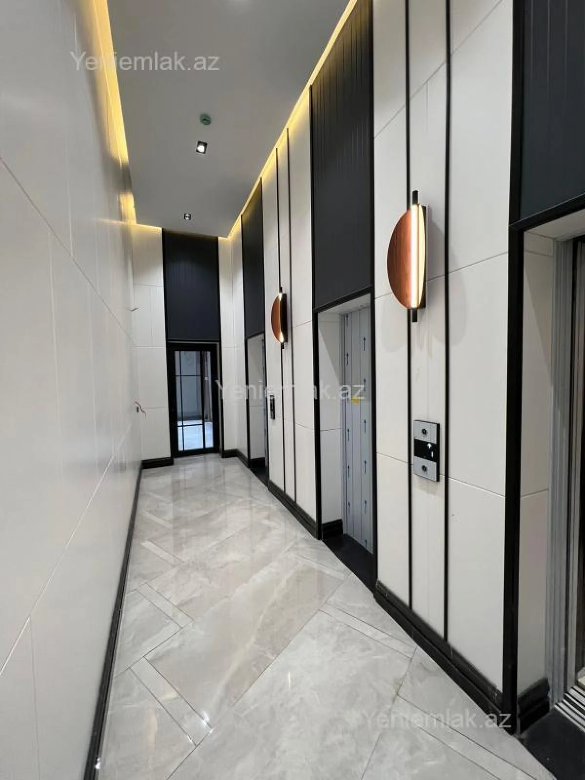 Satılır 2 otaqlı yeni tikili 70 m²