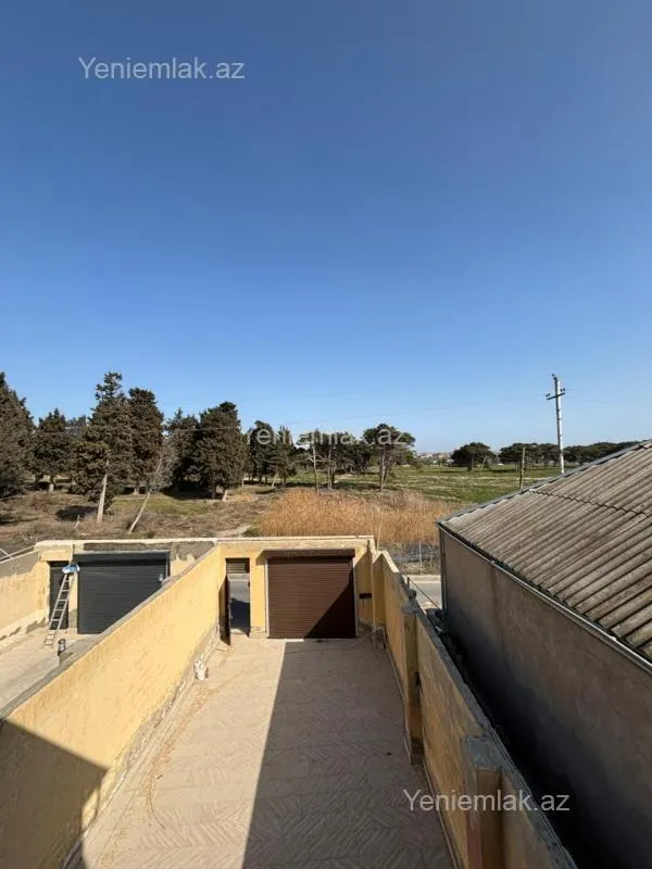 Satılır 4 otaqlı həyət evi 150 m²