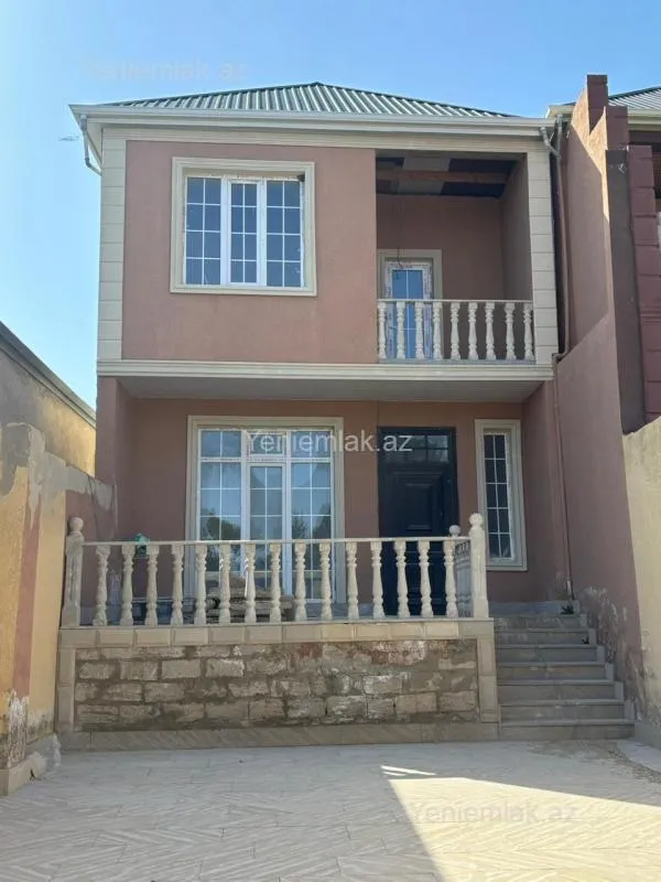 Satılır 4 otaqlı həyət evi 150 m²