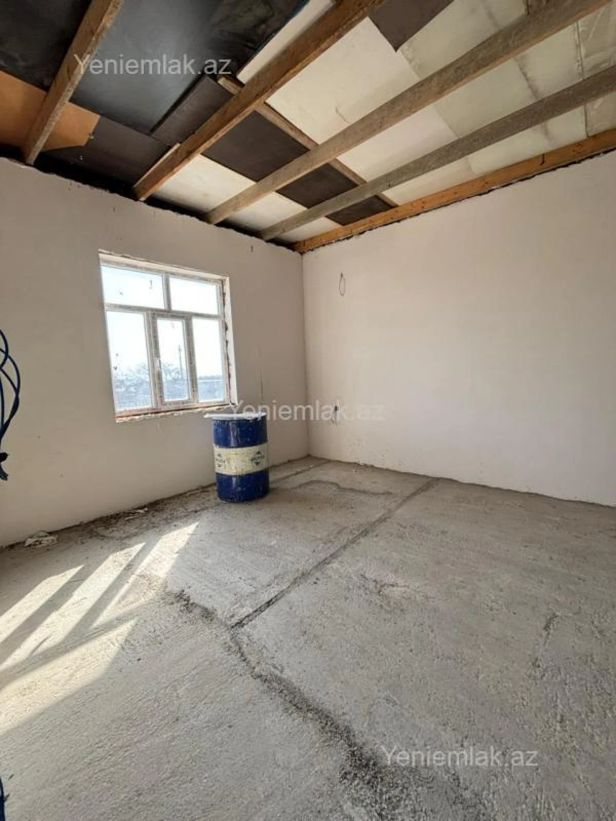 Satılır 4 otaqlı həyət evi 150 m²