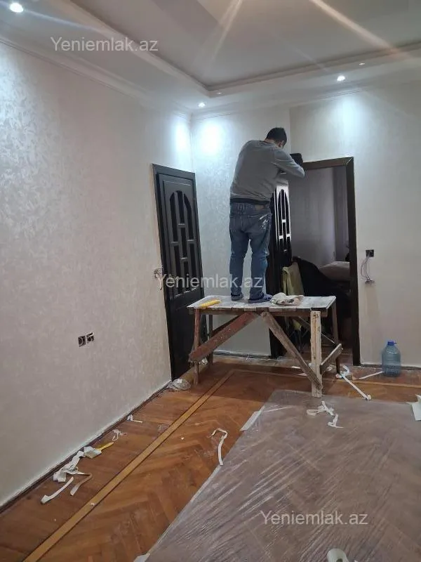 Satılır 2 otaqlı köhnə tikili 46 m²