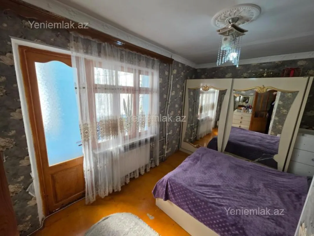 Satılır 3 otaqlı köhnə tikili 65 m²