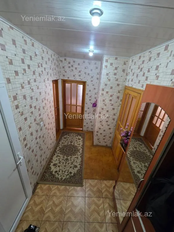 Satılır 3 otaqlı köhnə tikili 65 m²