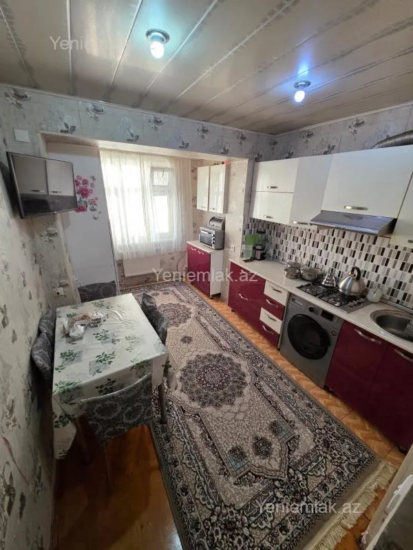 Satılır 3 otaqlı köhnə tikili 65 m²