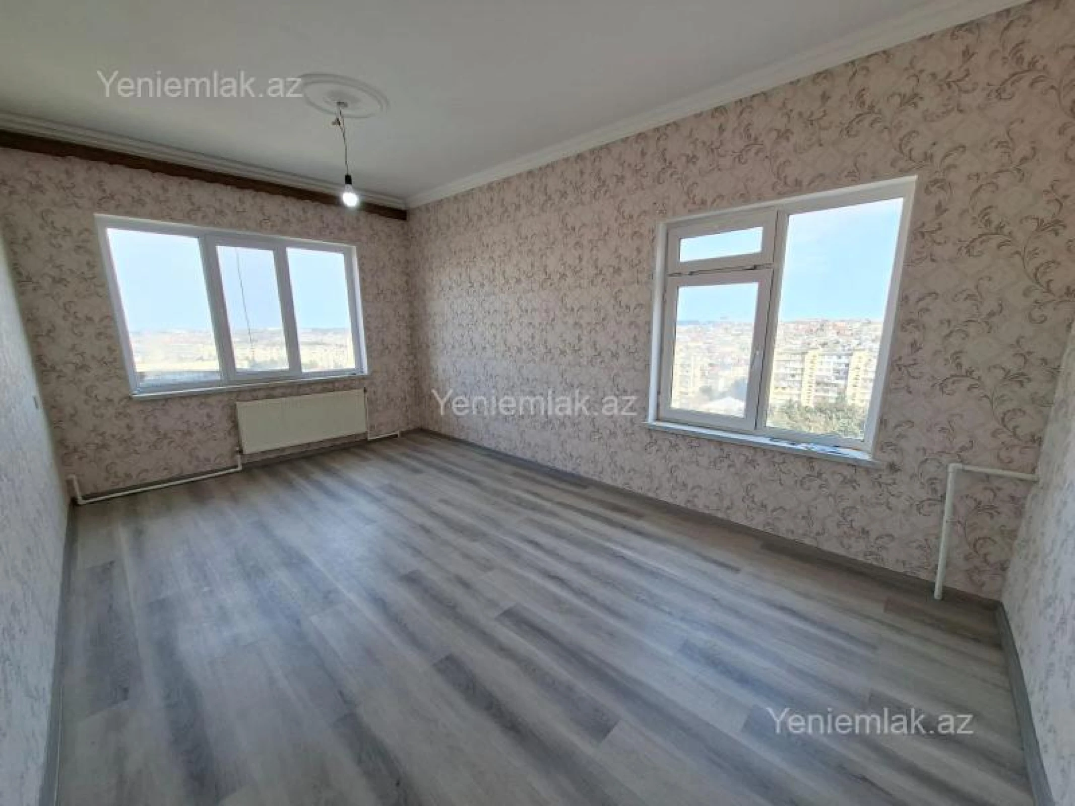 Satılır 1 otaqlı köhnə tikili 40 m²