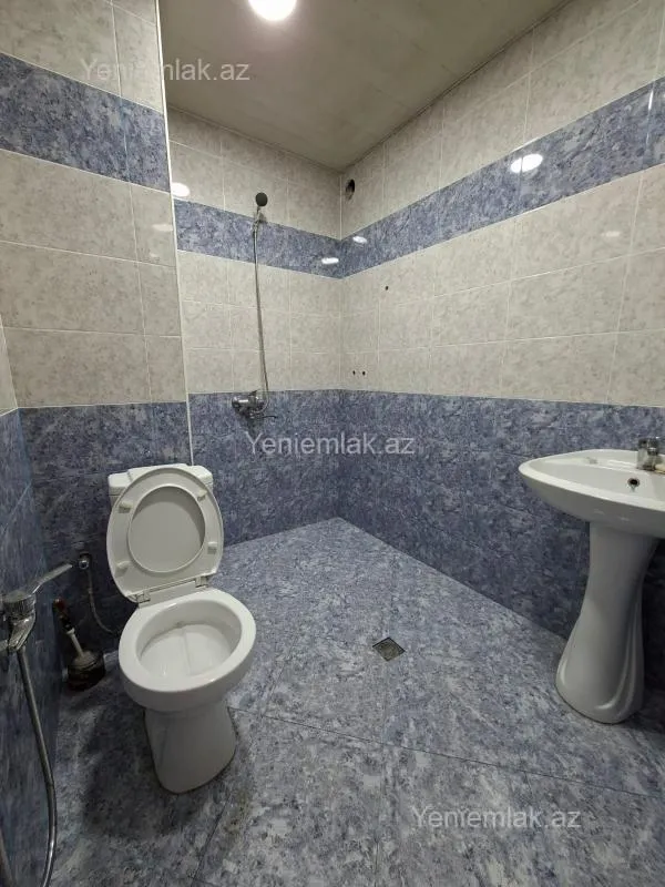 Satılır 1 otaqlı köhnə tikili 40 m²