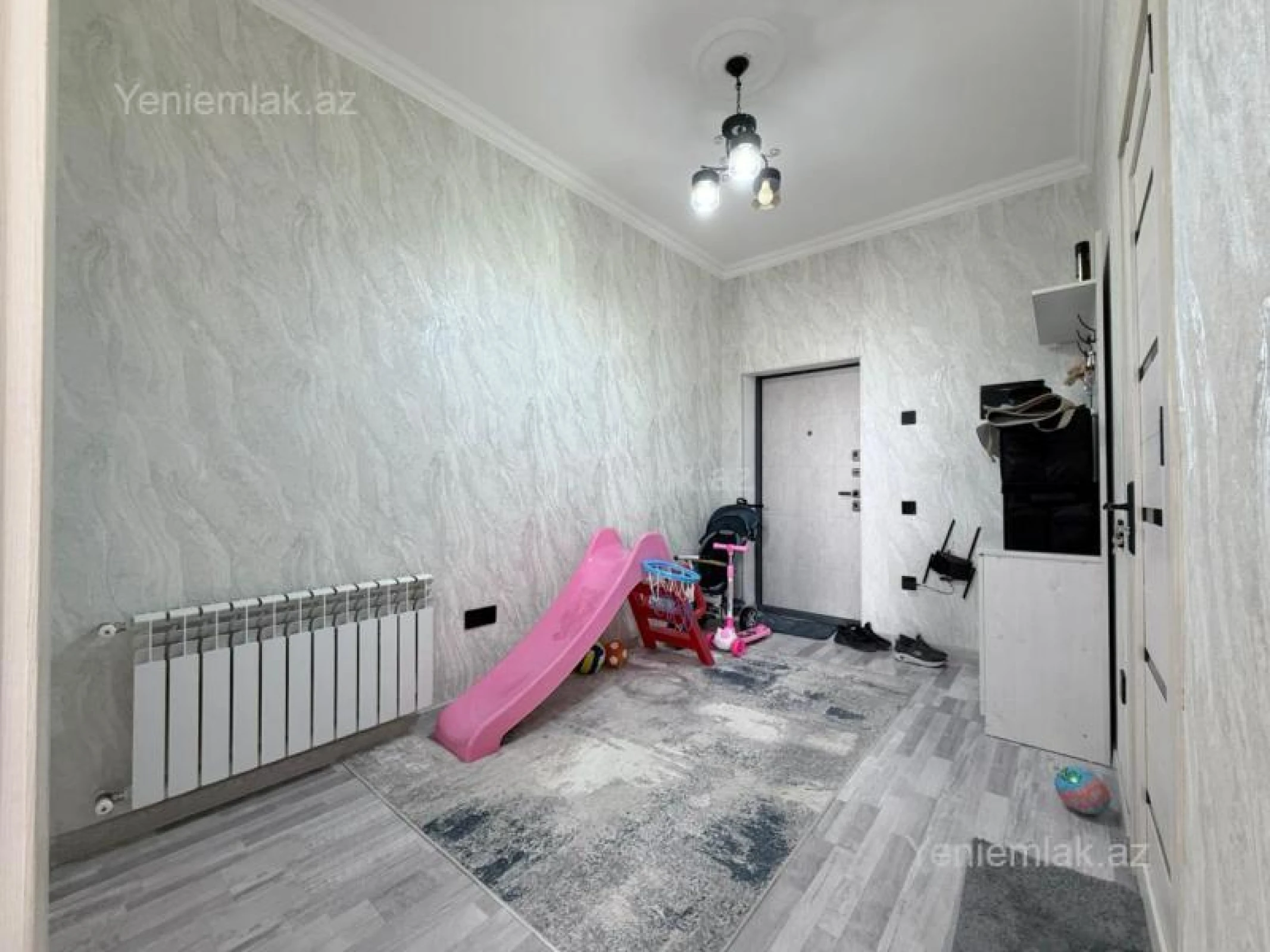 Satılır 2 otaqlı yeni tikili 60 m²