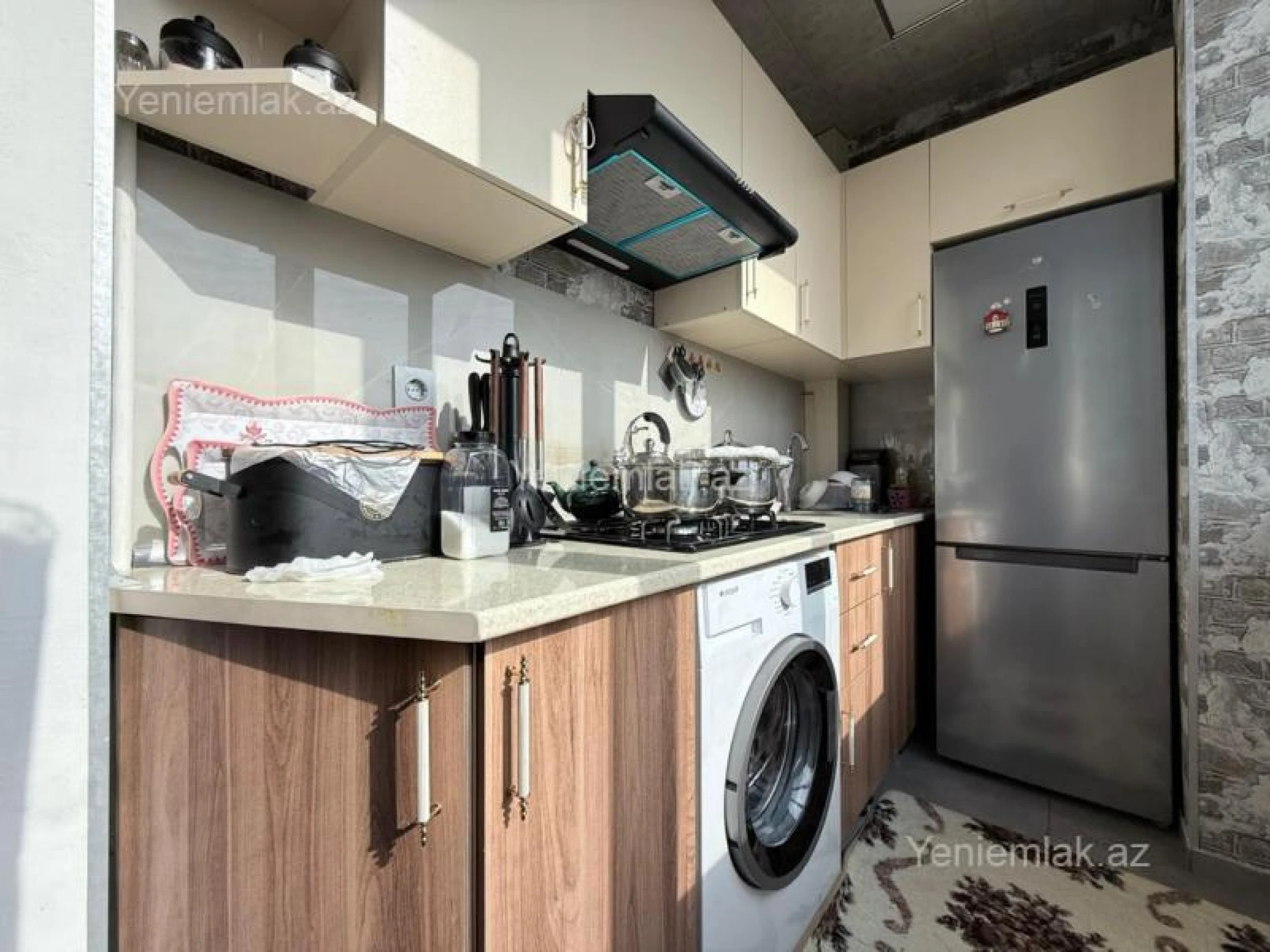Satılır 2 otaqlı yeni tikili 60 m²