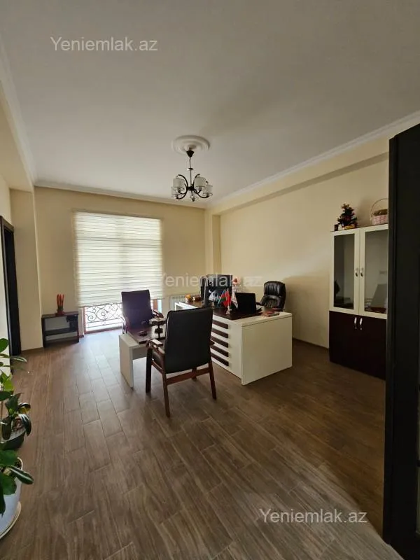 Satılır 3 otaqlı yeni tikili 92 m²