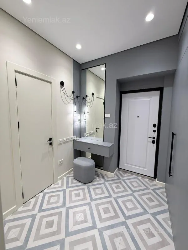 Satılır 2 otaqlı yeni tikili 55 m²