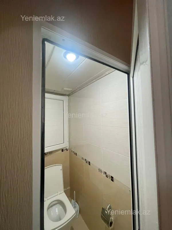 Satılır 2 otaqlı köhnə tikili 60 m²