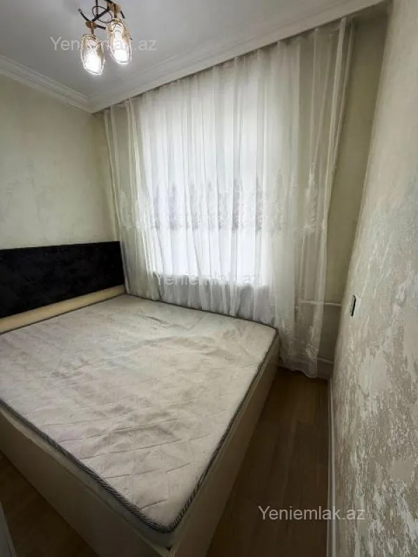 Satılır 2 otaqlı köhnə tikili 35 m²