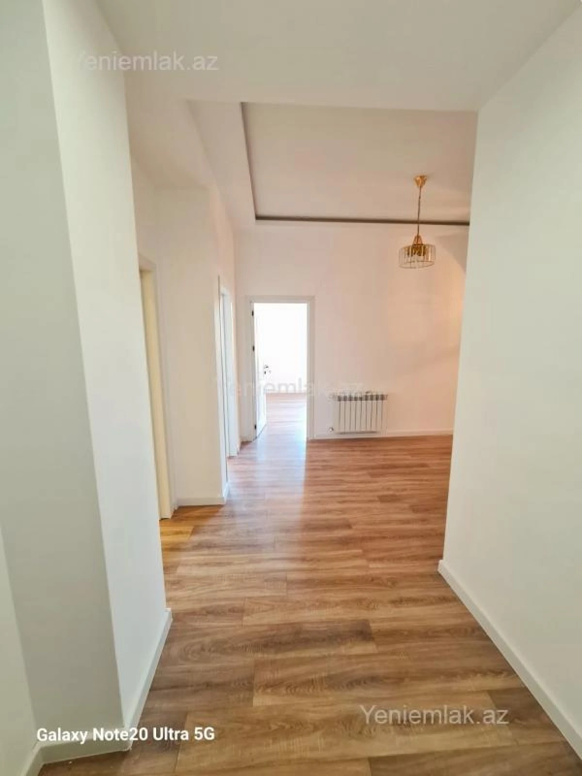 Satılır 3 otaqlı yeni tikili 130 m²