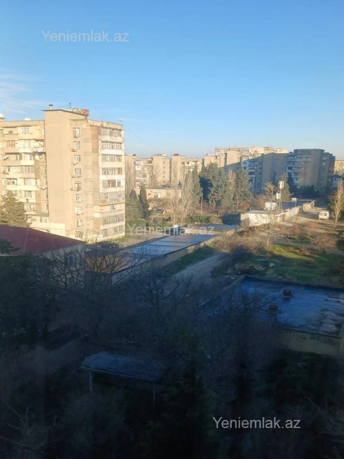Satılır 2 otaqlı köhnə tikili 60 m²