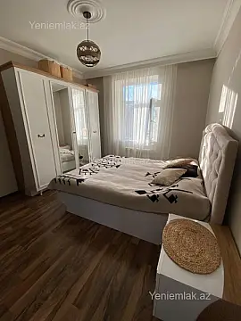 Satılır 2 otaqlı köhnə tikili 60 m²