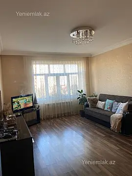 Satılır 2 otaqlı köhnə tikili 60 m²