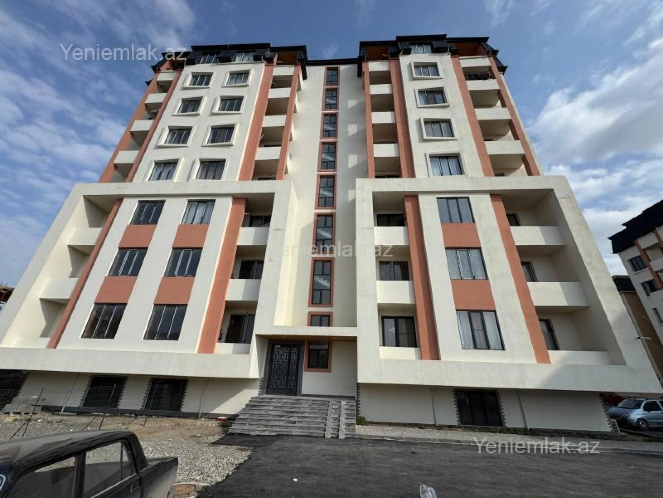 Satılır 2 otaqlı yeni tikili 50 m²